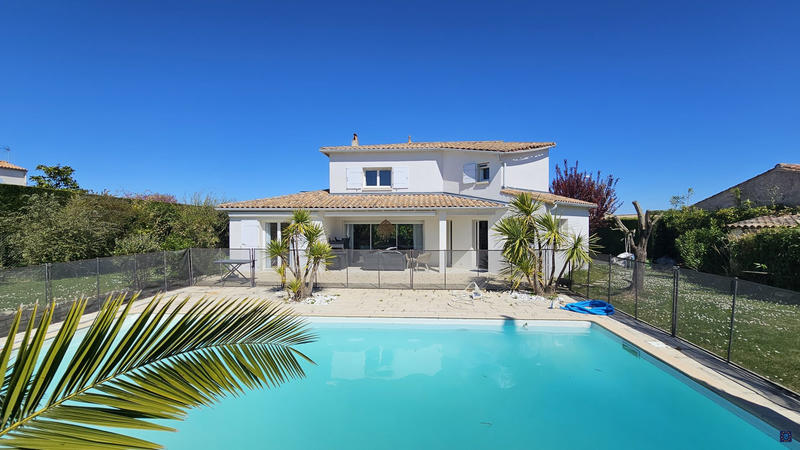 Maison contemporaine - 188 m² - 5 pièces