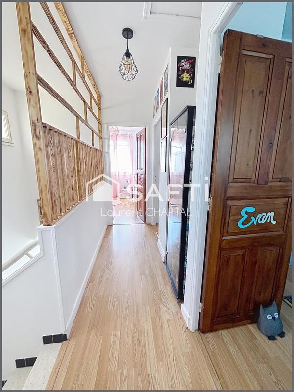 Maison - 85 m² - 5 pièces