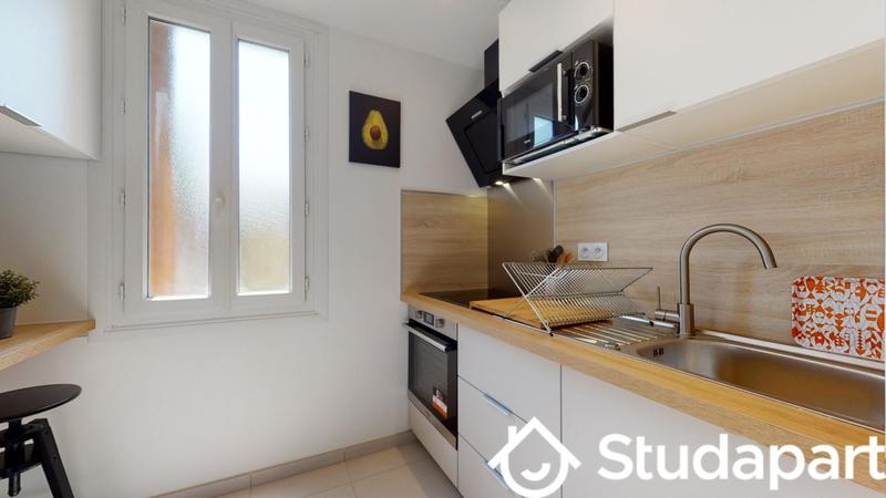 Chambre - 11 m² - 1 pièce