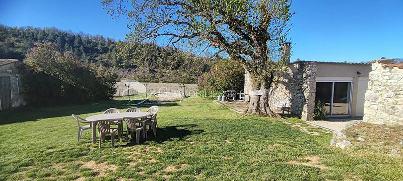Mas - 403 m² - 12 pièces