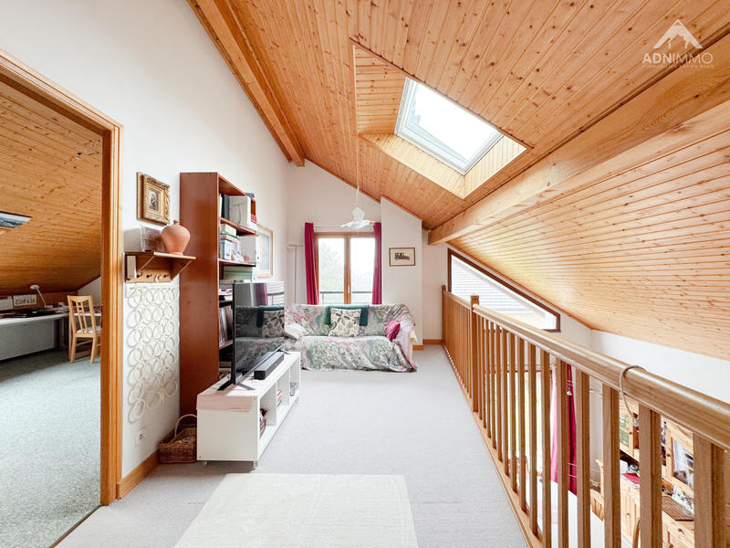 Maison - 200 m² - 6 pièces