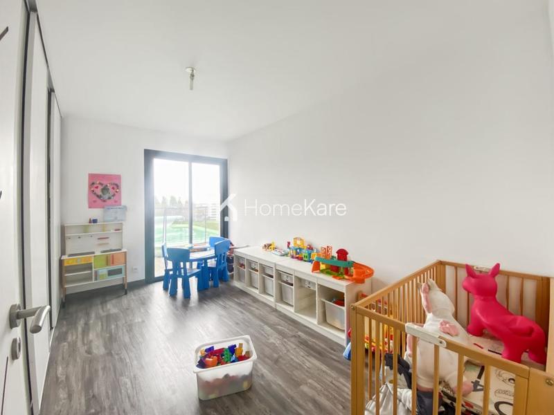 Villa - 275 m² - 8 pièces