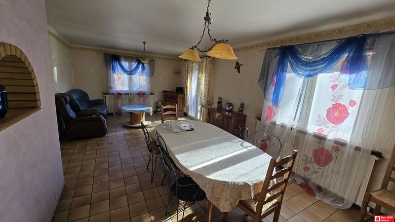 Maison traditionnelle - 130 m² - 7 pièces