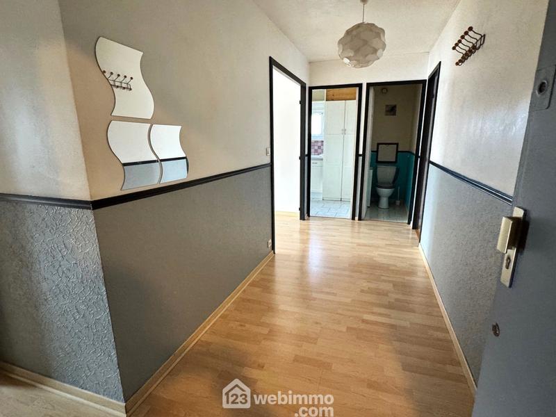 Appartement - 82 m² - 4 pièces