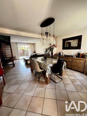 Maison - 110 m² - 6 pièces