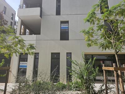 Appartement - 100 m² - 4 pièces