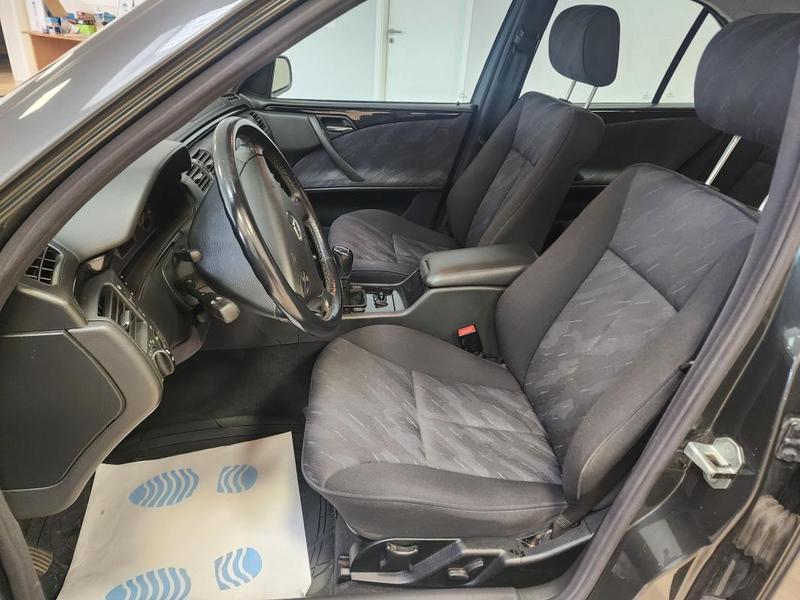 Mercedes Classe E Benz 220 Cdi 143cv Avantgarde Bv6