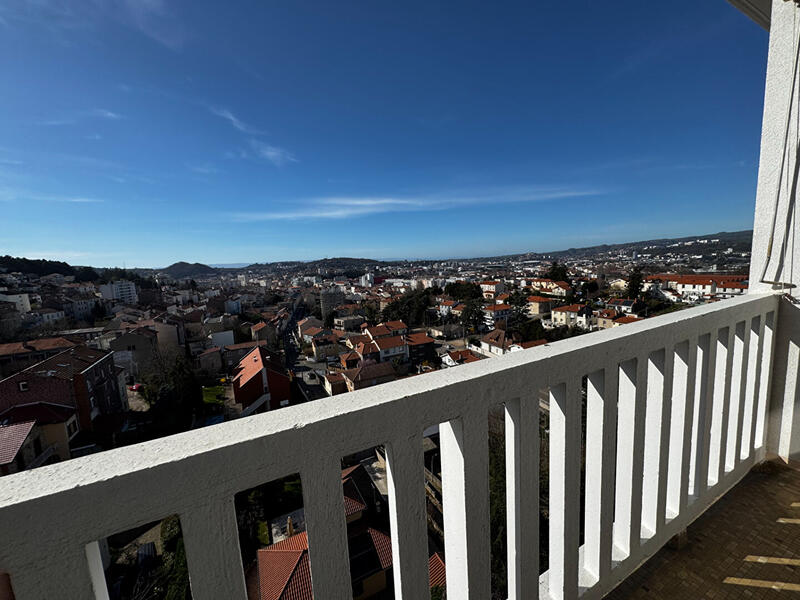 Appartement - 75 m² - 4 pièces