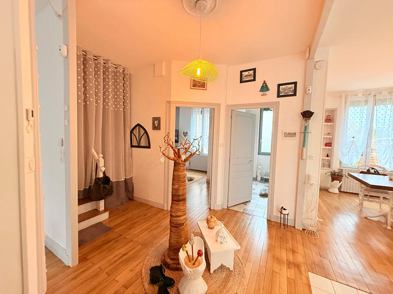 Maison - 150 m² - 6 pièces