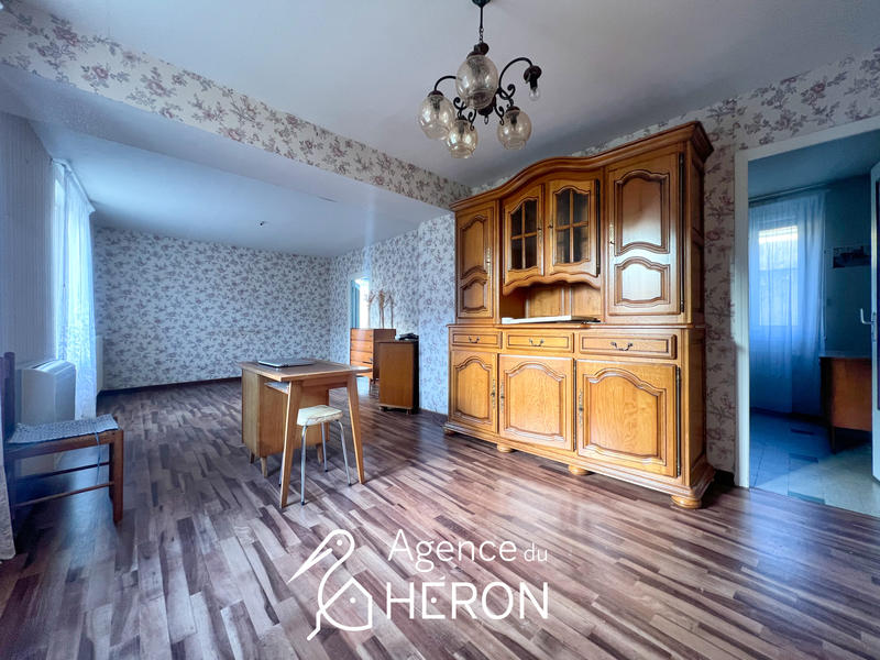 Maison - 95 m² - 6 pièces