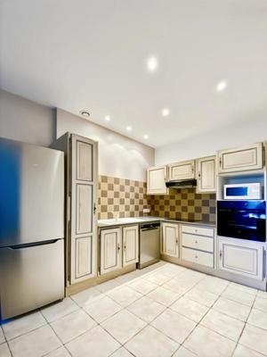 Maison de ville - 88 m² - 6 pièces