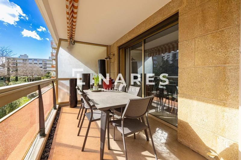 Appartement - 101 m² - 3 pièces