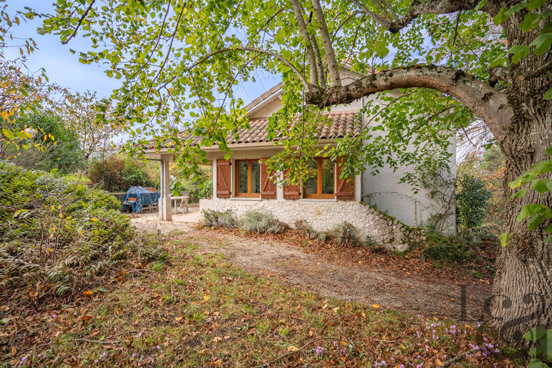 Maison - 160 m² - 4 pièces