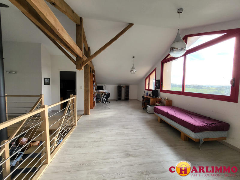 Maison - 262 m² - 7 pièces