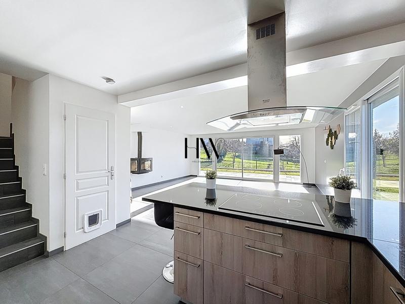 Maison - 165 m² - 6 pièces