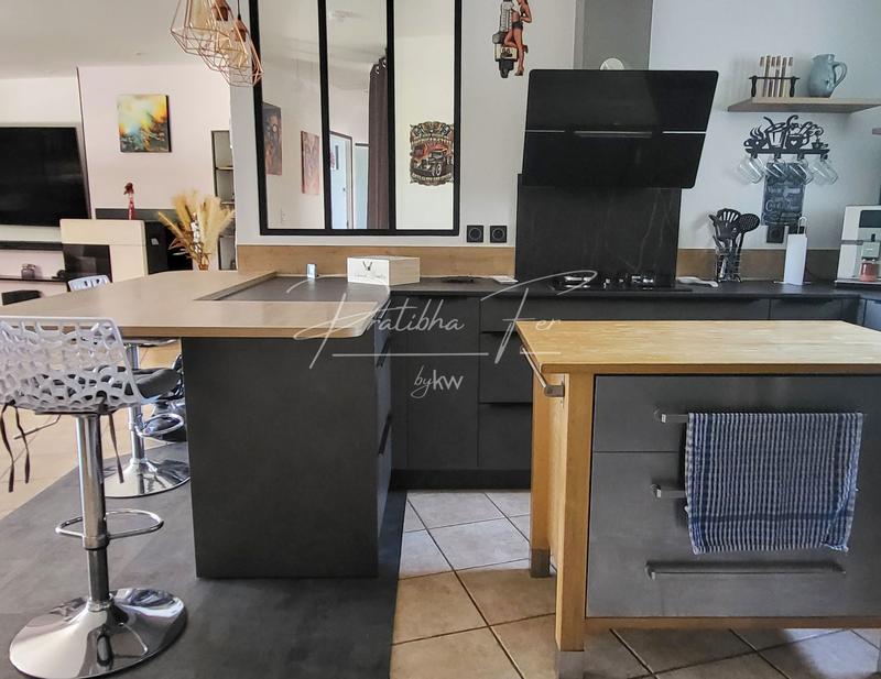 Maison - 130 m² - 5 pièces