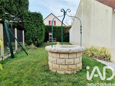 Maison - 93 m² - 5 pièces