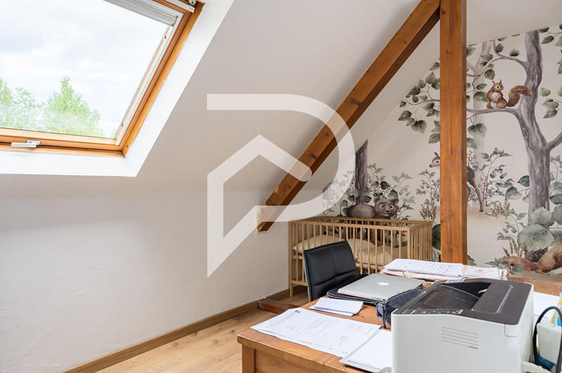 Appartement - 125 m² - 5 pièces