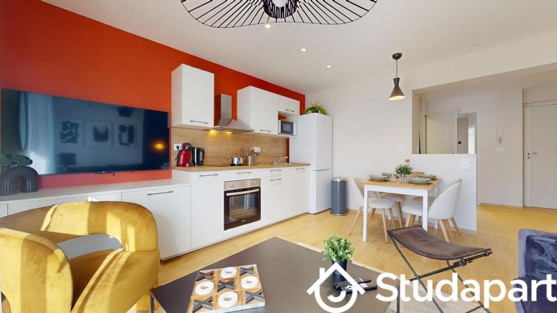 Chambre - 9 m² - 1 pièce