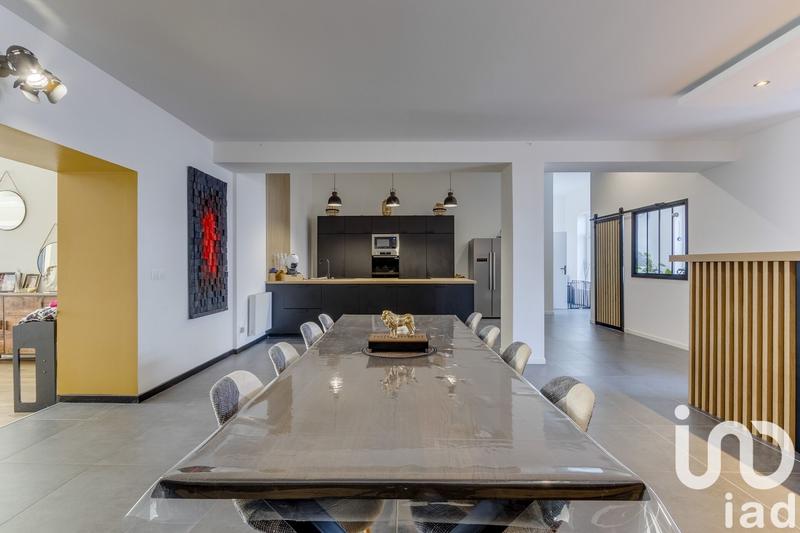 Loft - 162 m² - 6 pièces