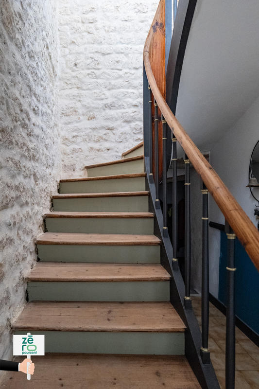 Maison - 155 m² - 9 pièces