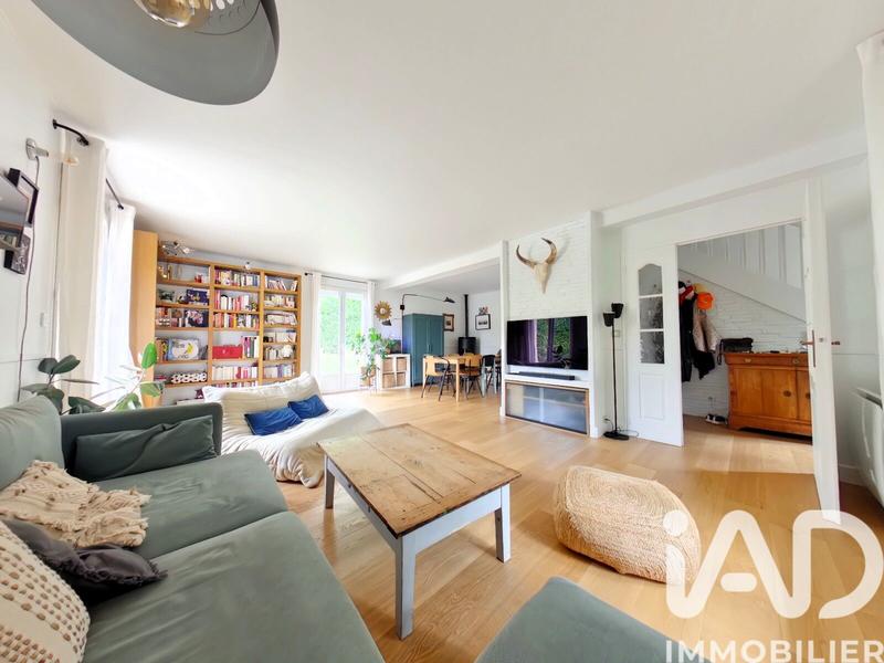 Maison - 140 m² - 7 pièces