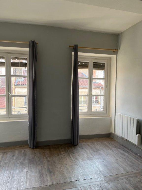 Appartement - 64 m² - 2 pièces