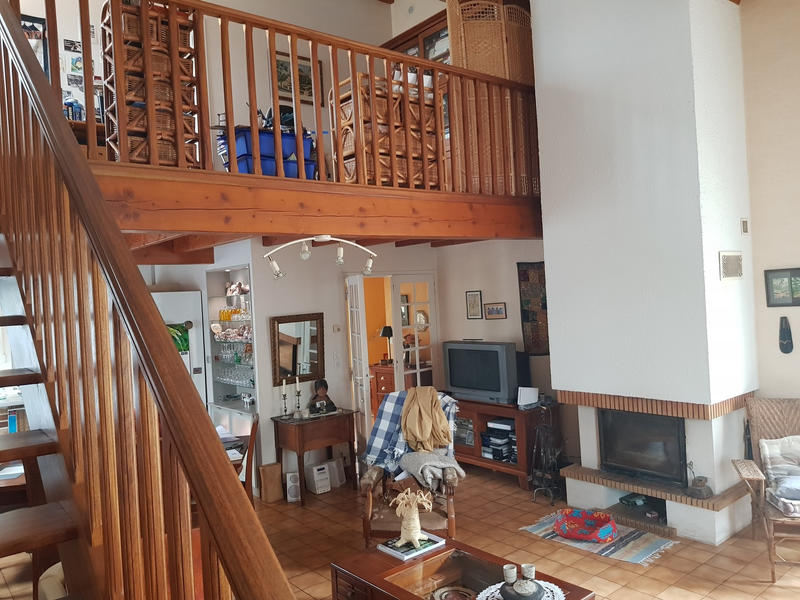 Maison - 143 m² - 6 pièces