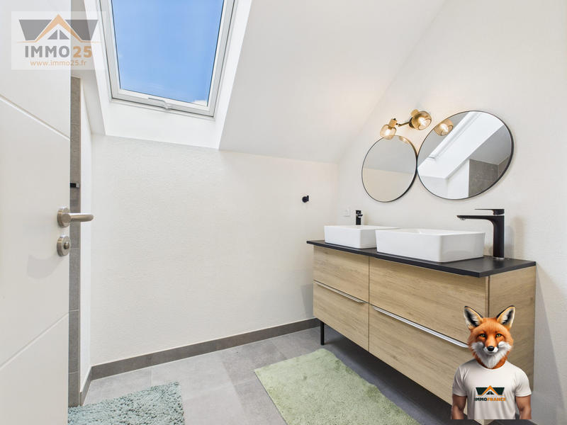 Maison - 136 m² - 6 pièces