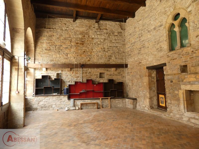 Maison - 313 m² - 9 pièces