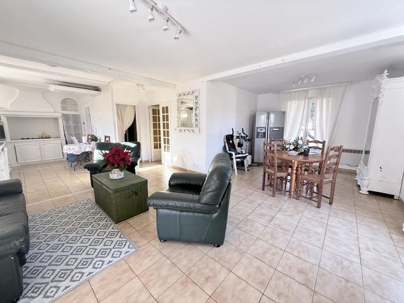 Villa - 121 m² - 4 pièces