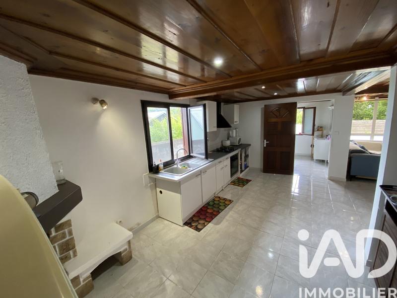 Maison - 180 m² - 5 pièces