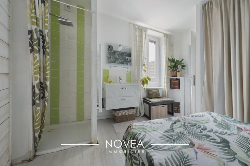 Appartement - 95 m² - 5 pièces