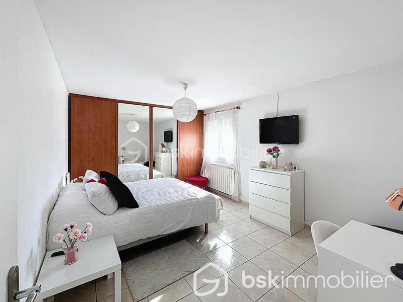 Maison traditionnelle - 130 m² - 5 pièces