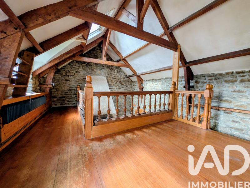 Maison - 270 m² - 8 pièces