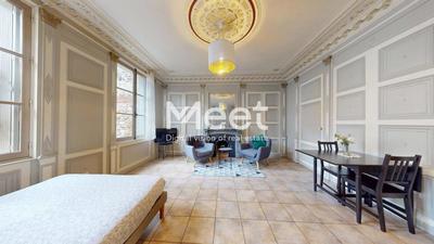 Studio - 32 m² - 1 pièce