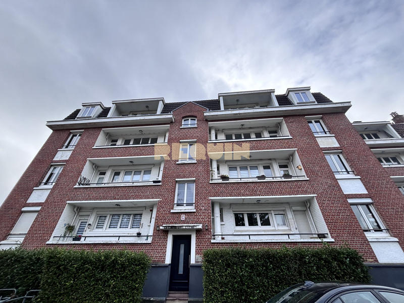 Appartement - 85 m² - 3 pièces