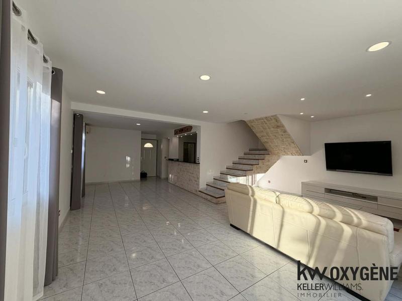 Maison - 77 m² - 3 pièces