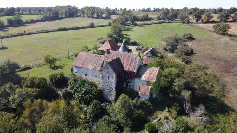 Château - 197 m² - 11 pièces