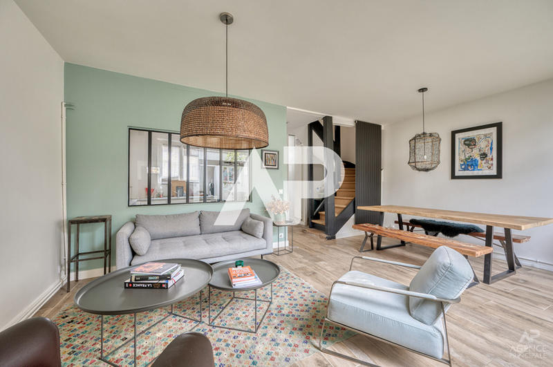 Maison - 150 m² - 5 pièces