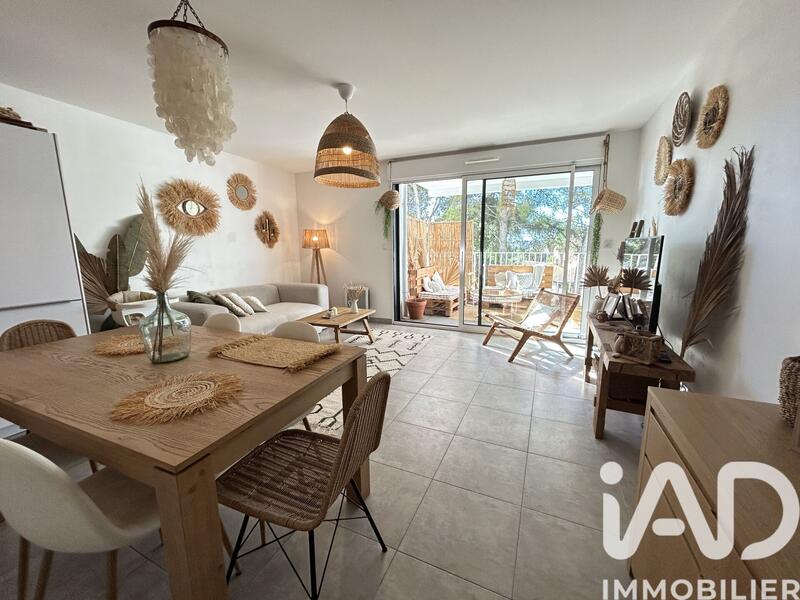 Appartement - 60 m² - 3 pièces