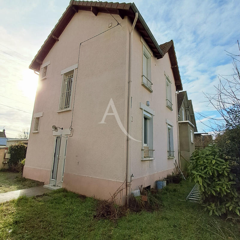 Maison - 70 m² - 3 pièces