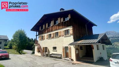 Maison - 307 m² - 18 pièces