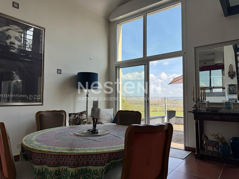 Maison - 190 m² - 6 pièces