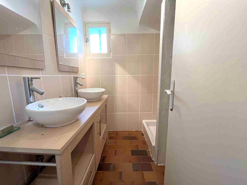 Maison - 199 m² - 7 pièces