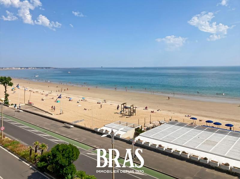 Appartement - 90 m² - 4 pièces