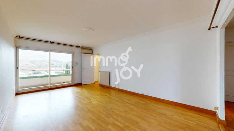 Appartement - 86 m² - 3 pièces