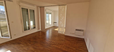 Appartement - 84 m² - 4 pièces