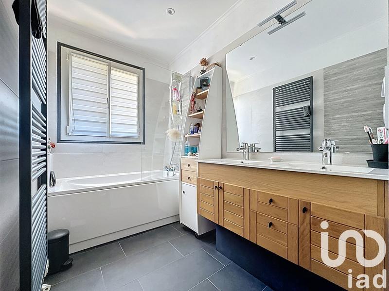 Maison de maîtres - 136 m² - 7 pièces