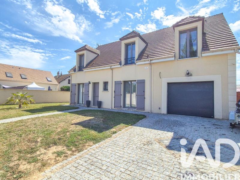 Maison - 131 m² - 7 pièces